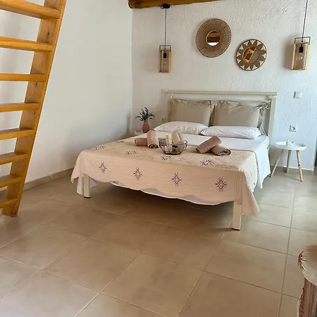 Ferienhaus Elaion Thea-nies